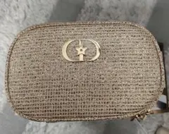 ✦Dior ✦2025ホリデーノベルティポーチ●箱入●スノーUVシールドおまけで