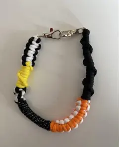 スマホストラップ　ハンドストラップ　パラコード　ハンドメイド