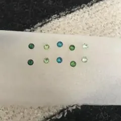 秋冬 全部 セット グリーン ピアス スワロフスキー 3ミリ 緑