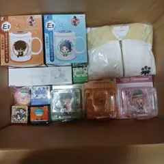 刀剣乱舞あんさんぶるスターズ グッズ大量セットまとめ売り約１３キロ2次元アイドル 刀剣乱舞あんさんぶるスターズ グッズ大量セットまとめ売り約13キロ2