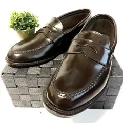 Item thumbnail for item a240b854-b342-4055-bda8-00b61a090b40