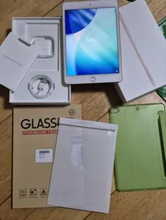 Apple iPad mini 第5世代 本体 付属品完備のサムネイル