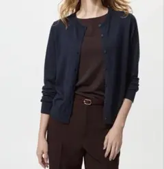 美品　UNIQLO UVカットクルーネックカーディ ガンM ネイビー
