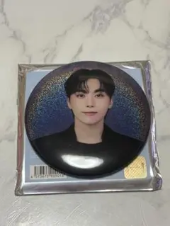 セブチ　NEW 缶バッチ　スングァン