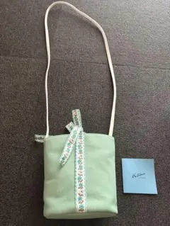 Kitamura キタムラ ショルダーバッグ パステルグリーン　ポシェット　美品のサムネイル