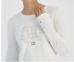 美品　Tommy Hilfiger トミーヒルフィガ　ロゴ　セーターのサムネイル