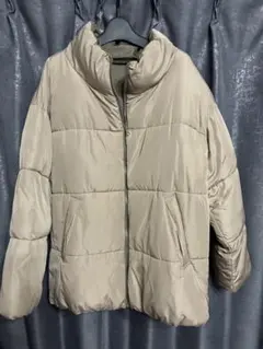 カーキ ダウンジャケット