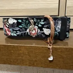 Item thumbnail for item 30c32d54-c748-4113-836d-143fdc479649