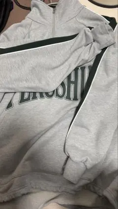 グレー Perushuハーフジップスウェットのサムネイル