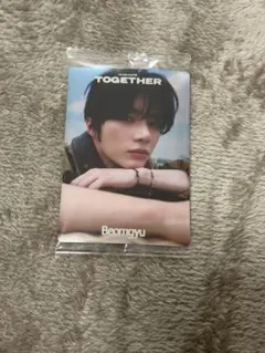 TXT　トゥバ　ツイン　ウエハース　レア　シール　バンダイ　ボムギュ