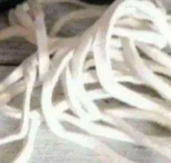 [革屋の革紐]　ディアスキン　鹿紐　ハーフ　90cm 白　ネックレス　カスタム