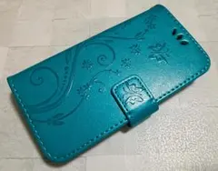 手帳型 iphone7/8/SE 用 ケース 草花 蝶 エンボス ブルー 青