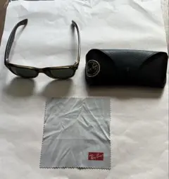 Ray-Ban NEW WAYFARER RB2132 F 902L