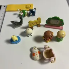 ミニチュアフィギュア 8点➕小物セット　アンパンマン　ケロロ　たまごっち