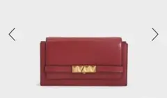 【新品】CHARLES & KEITH メタリック プッシュロックウォレット