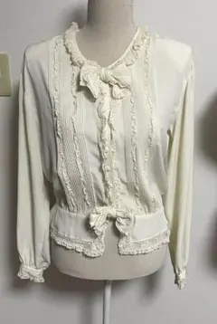 INGEBORG フリル リボン 長袖 ブラウス ホワイトのサムネイル