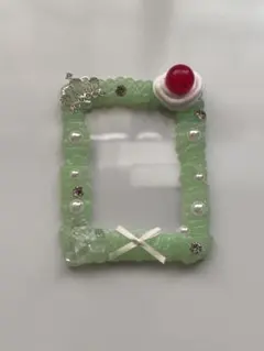 メロンソーダ 硬質トレカケース デコ グリーン