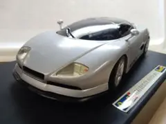 レベル 1/18 イタルデザイン ナスカ M12 ミニカー