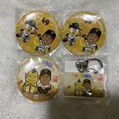 ジャイアンツ　巨人　大阪　ガチャ　缶バッジ　アクリルキーホルダー　バルドナード
