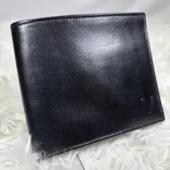 【ほぼ未使用】ヴァレンティノ 二つ折財布 ロゴ型押し イタリア製