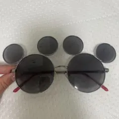 ミッキー型サングラス