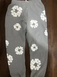 DENIM TEARS フラワープリント スウェットパンツ M