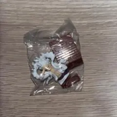 ワンピースチョコサプ シャンクス×3 バギー×2 ニカ×1 黒ひげ×1