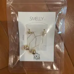 SMELLY ピアスのサムネイル