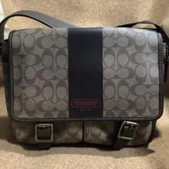 COACH コーチ ショルダーバッグ 　メッセンジャーバッグ（429）