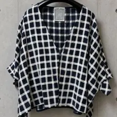 ビアズリー 刺繍シャツジャケットハオリ 黒 極美品 最終価格 - メルカリ