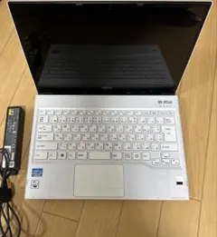富士通 LIFEBOOK SH54/K モバイルノート美品! Windows11 富士通 LIFEBOOK SH54/K モバイルノート美品! Windows11