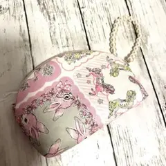 ジョリーフルールメルヘン柄ポーチ①