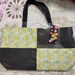 【お値下げ価格　新品】和風ちりめん横型トートバック