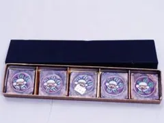 未使用品☆有田焼　手書き　金彩箸置5個セット★花柄　金彩茶花