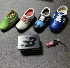 非売品ニューバランスENCAPストラップスマホクリーナー - メルカリ