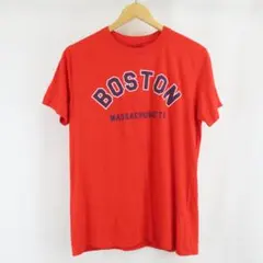 BOSTON MASSACHUSETTS プリント カレッジ Tシャツ 古着 Mのサムネイル