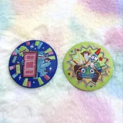 ディズニー　刺繍缶バッジ　トイストーリー　モンスターズインク