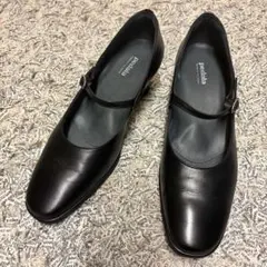 【極美品】【ペダラ】ストラップスクエアトゥパンプス黒23.5cmEEE