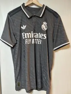 【週末特価】レアル・マドリード　オーセンティック　 3rdユニフォームグレー