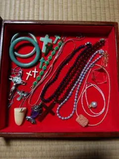 カラフルなアクセサリーセット