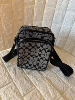 コーチ モノグラムショルダーバッグ ブラック/グレー