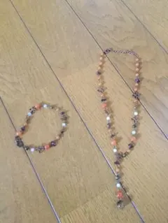 値下げしました❗️ネックレスとブレスレット セット 新品手作り