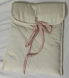 クリーム色 iPadケース リボン付き