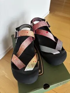 未使用　KEEN ゼラポート2 27.5cm マルチ ブラック