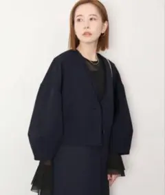 新品同様＊SLOBE IENA Vネック コクーン ショートJK ネイビーのサムネイル