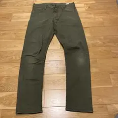 オリーブグリーン スリムフィット チノパン
