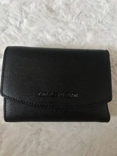 CHARLES & KEITH 三つ折り財布 ブラックのサムネイル