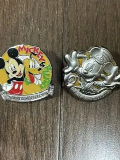 ミッキーマウス ピンバッジ 2個セット