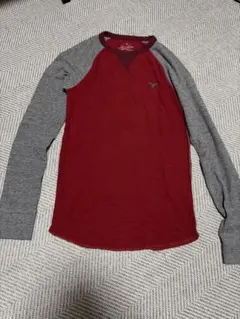 アメリカンイーグル　長袖カットソー