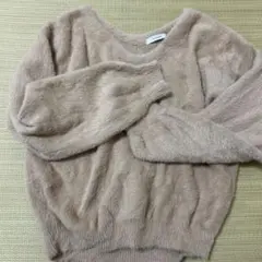 ベージュ Vネック 長袖ニット　ジーナシス　ふわふわ　セーター